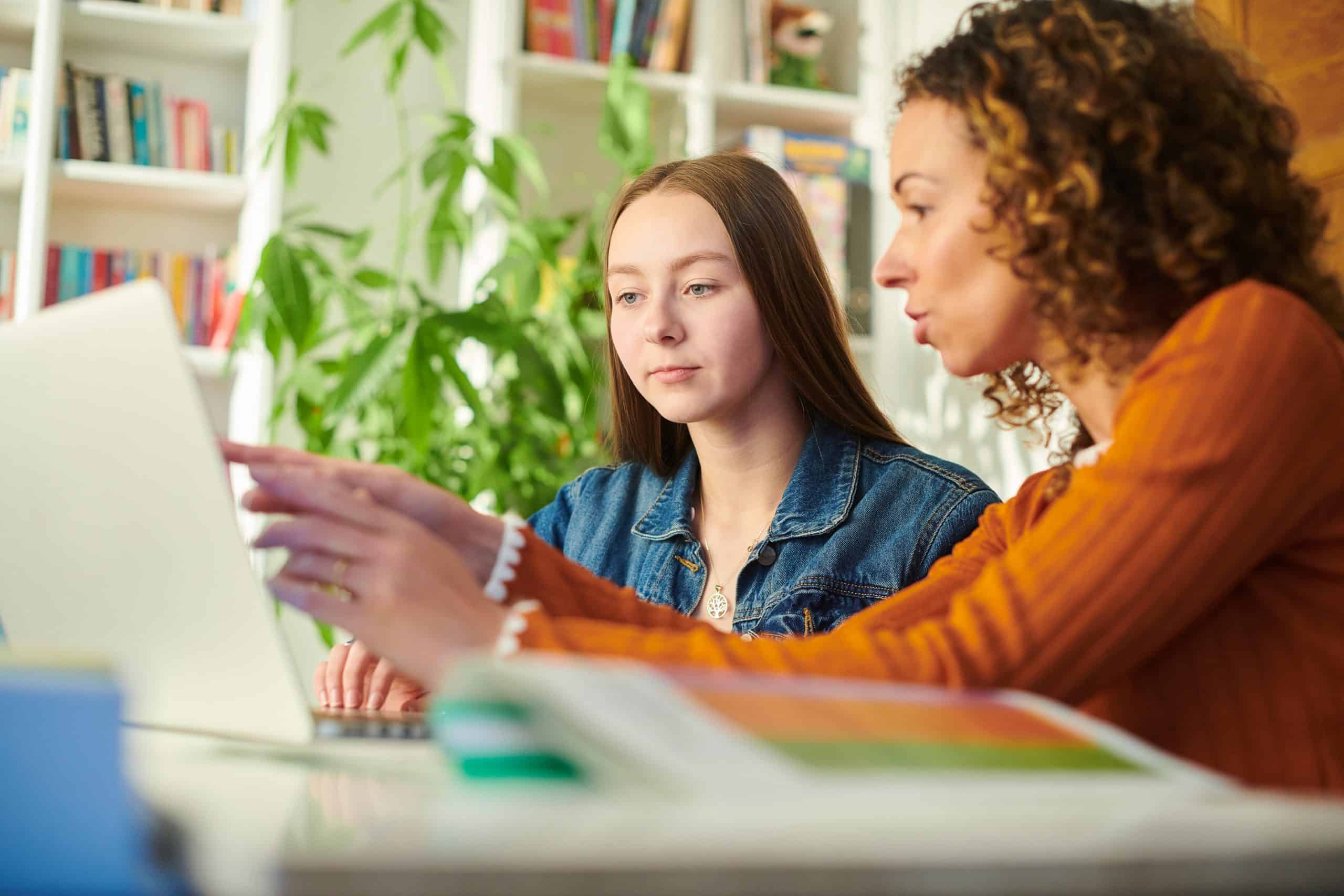 Making tutoring more accessible: attracting more students with flexible payment plans